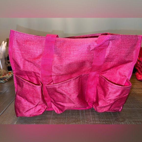 Thirty-One Matching Four-Piece Set! - Picture 5 of 7